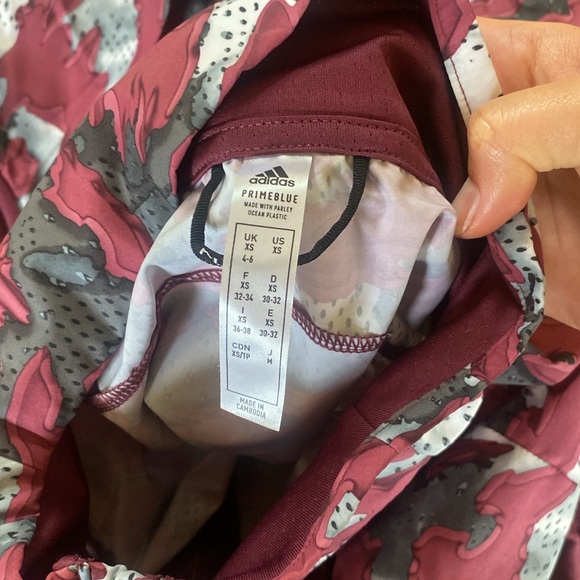 Adidas running jacket - Picture 6 of 6